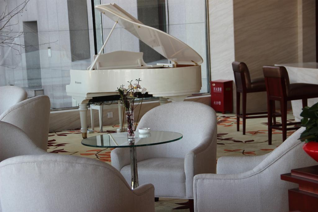 Dalian Southern Airline Pearl Hotel Exterior foto